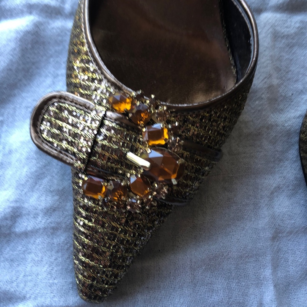 Shoes - Picture 5 of 5